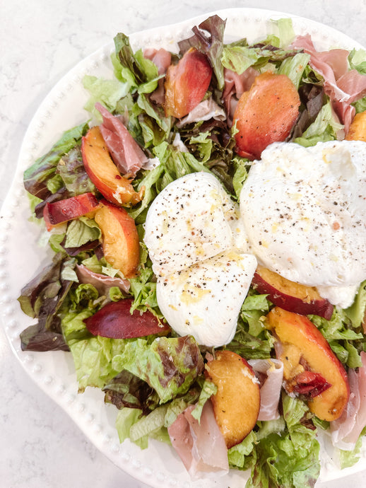 PEACH BURRATA SALAD with prosciutto